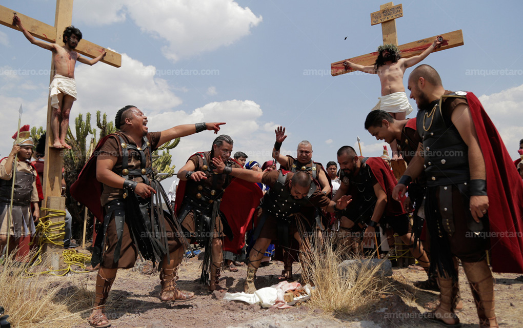 Atiende Protección Civil de El Marqués picaduras de abeja durante el Viacrucis en La&nbsp;Cañada